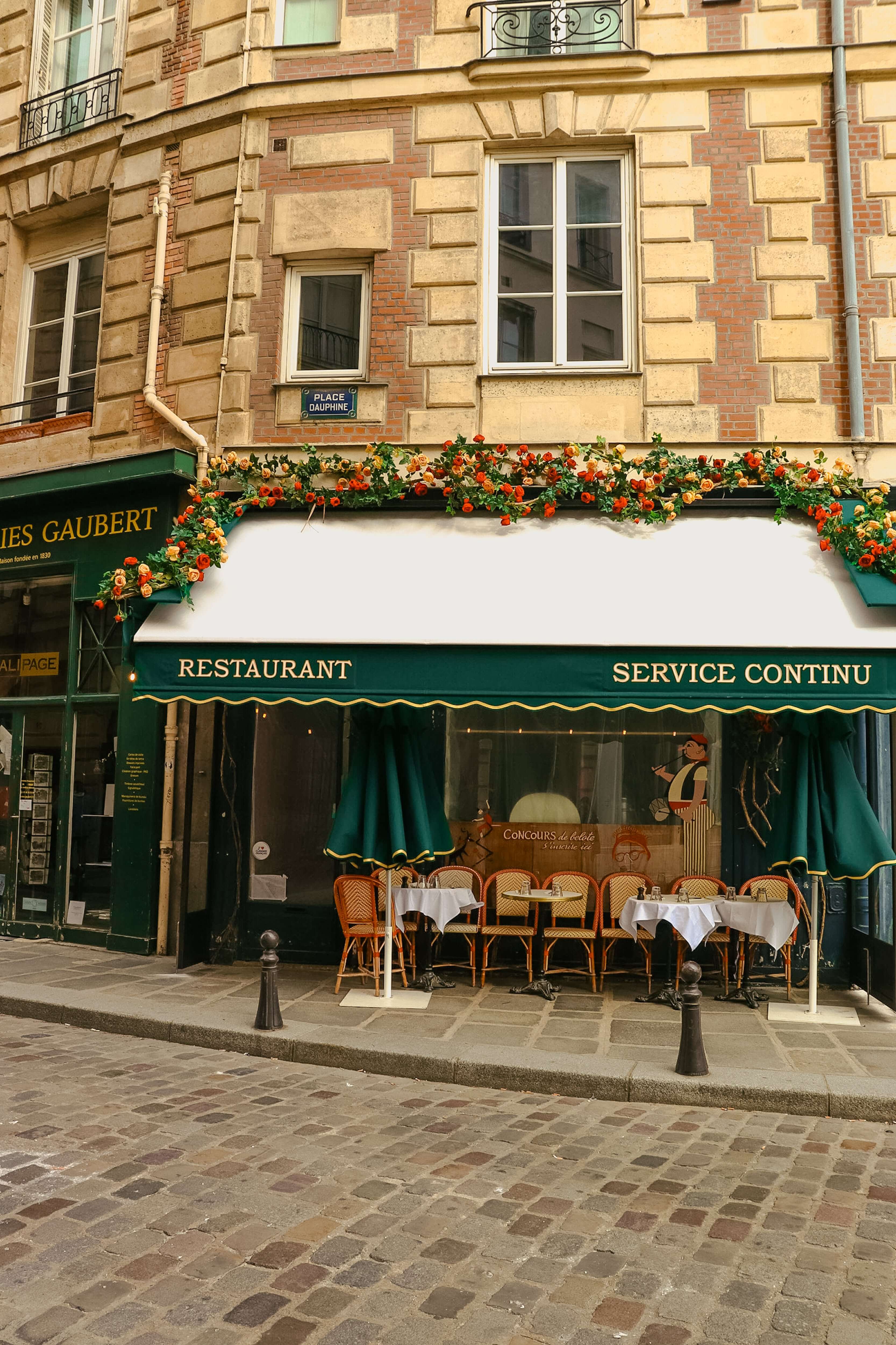 Restaurant terrace 
